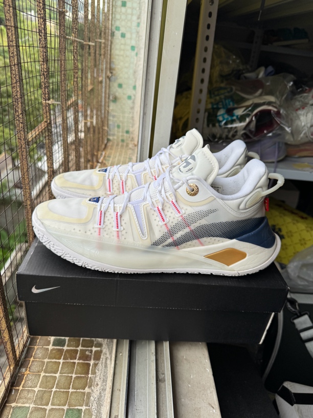 46码 麦科勒姆CJ2 白蓝 93新成色 篮球鞋