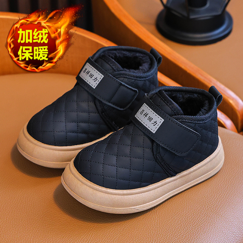 儿童加厚保暖雪地靴皮面软底防滑男童冬季小童幼儿园小宝宝大棉靴