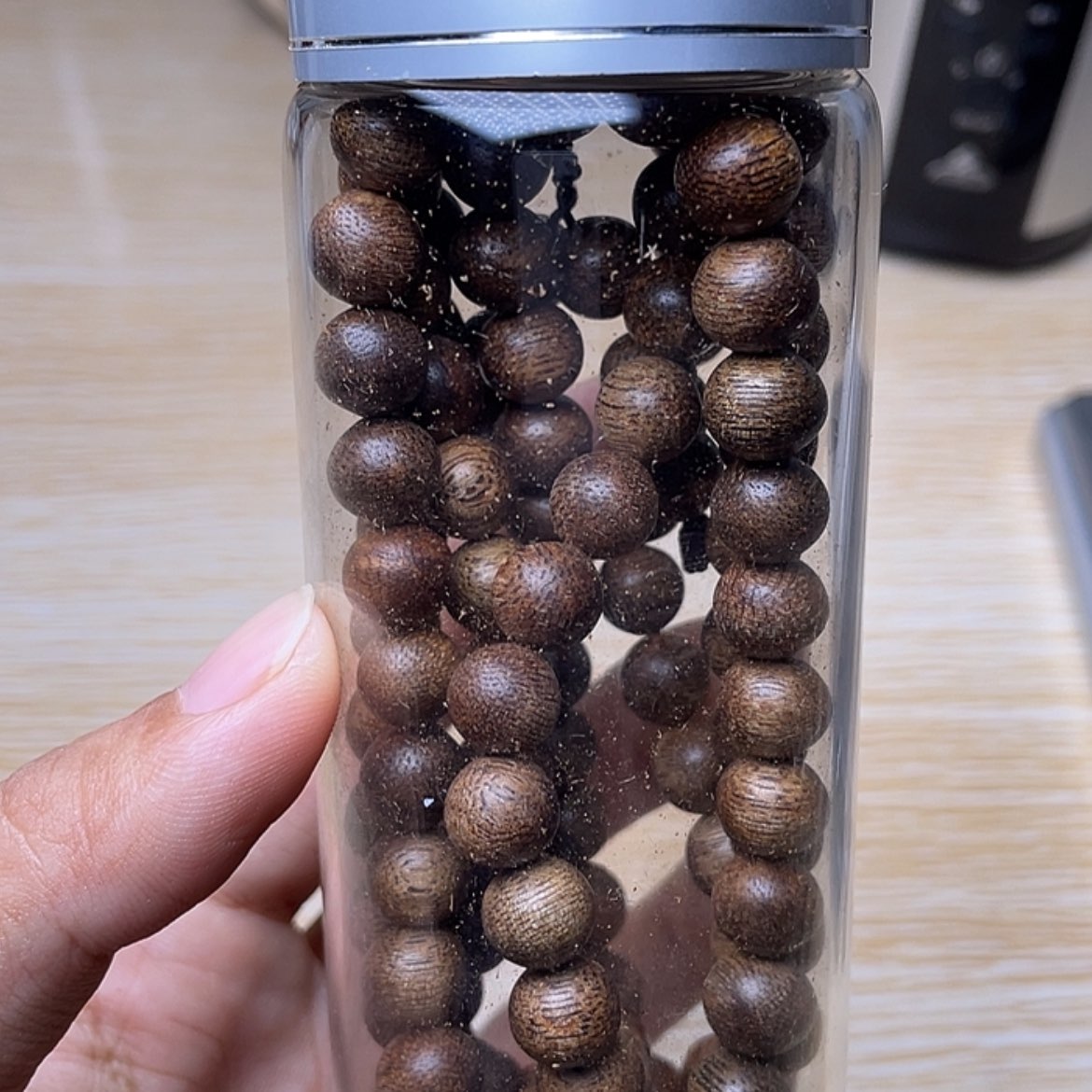 【闪购商品】沉香摆件一****提海南临高黑油格手串0.8*108