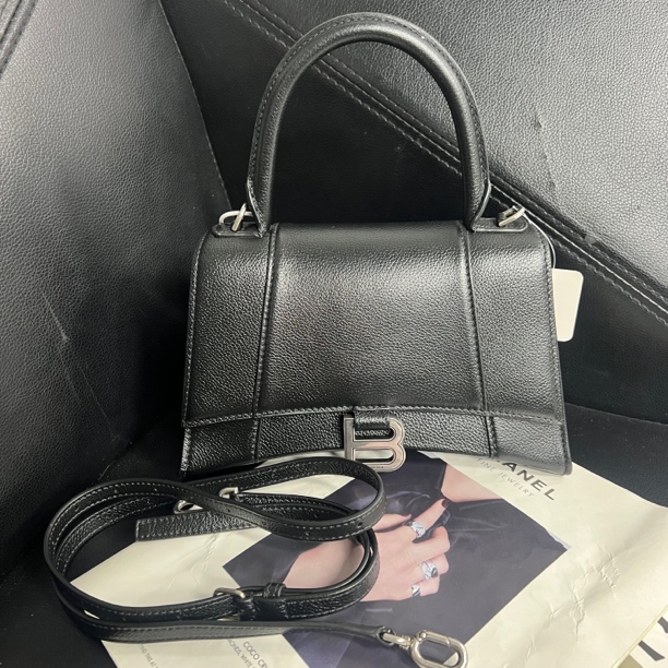 95新 Balenciaga/巴黎世家 捐金沉珠/沙漏黑色单肩