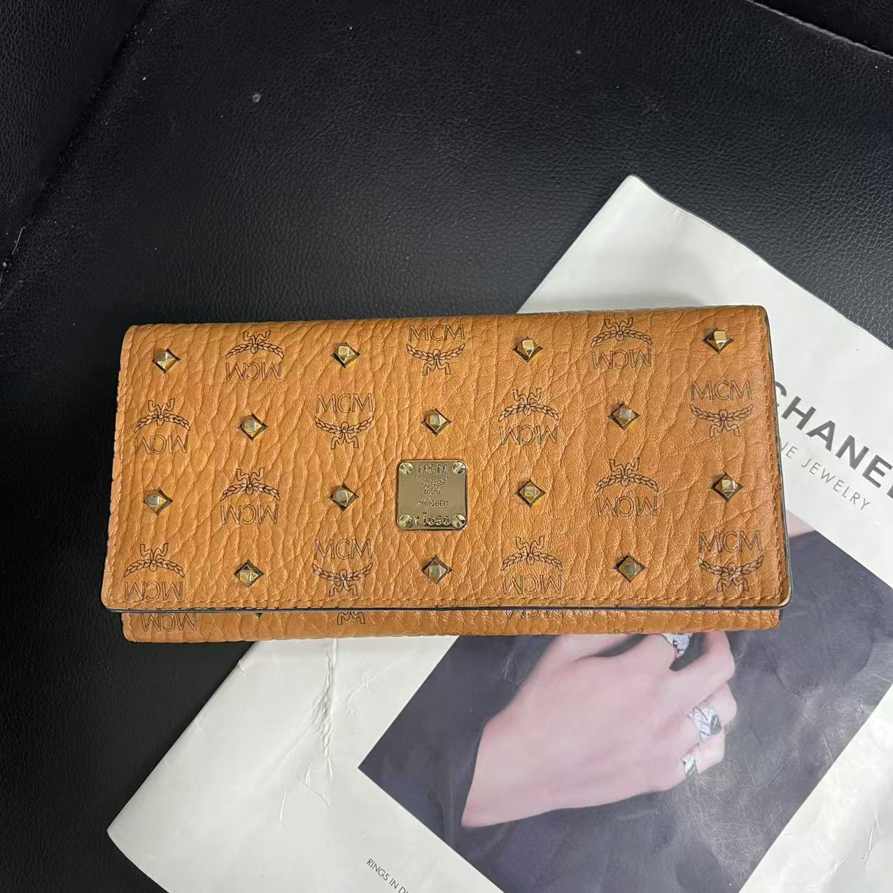 95新 MCM 捐金沉珠/钱包