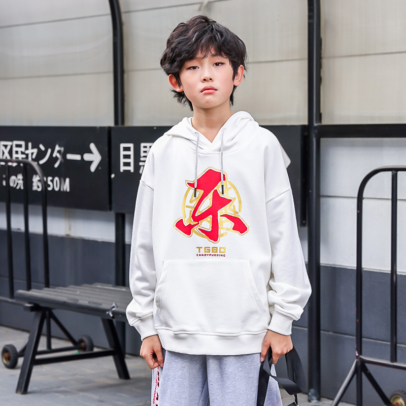 322123098男童长袖带帽连帽宽松国潮T恤卫衣（YIHAO)