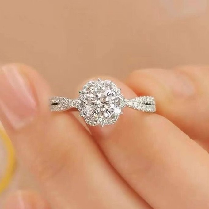 925银莫桑石银制品 【艾莎公主】高品质D色轻奢时尚婚戒莫桑石女戒