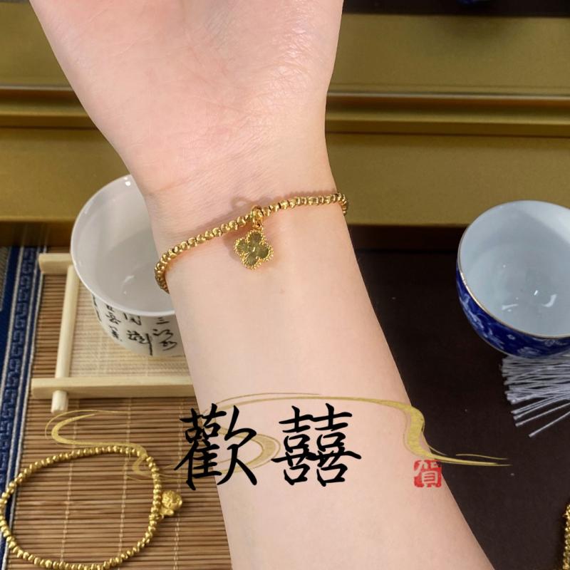 铜合金手链 古法传承四叶草手链手串轻奢礼物时尚小众