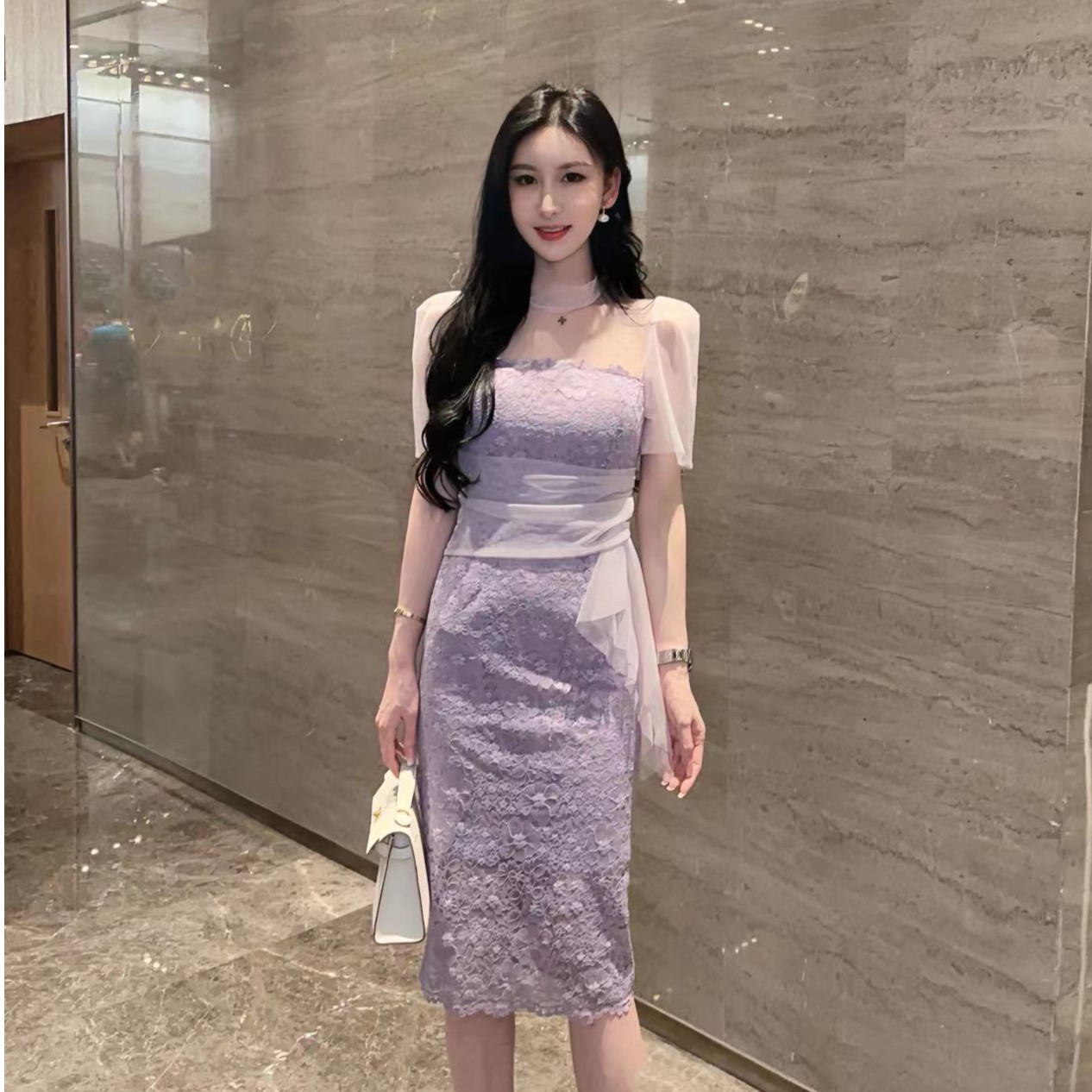 LI QINGQING泡泡袖蕾丝拼接网纱收腰修身显瘦包臀连衣裙