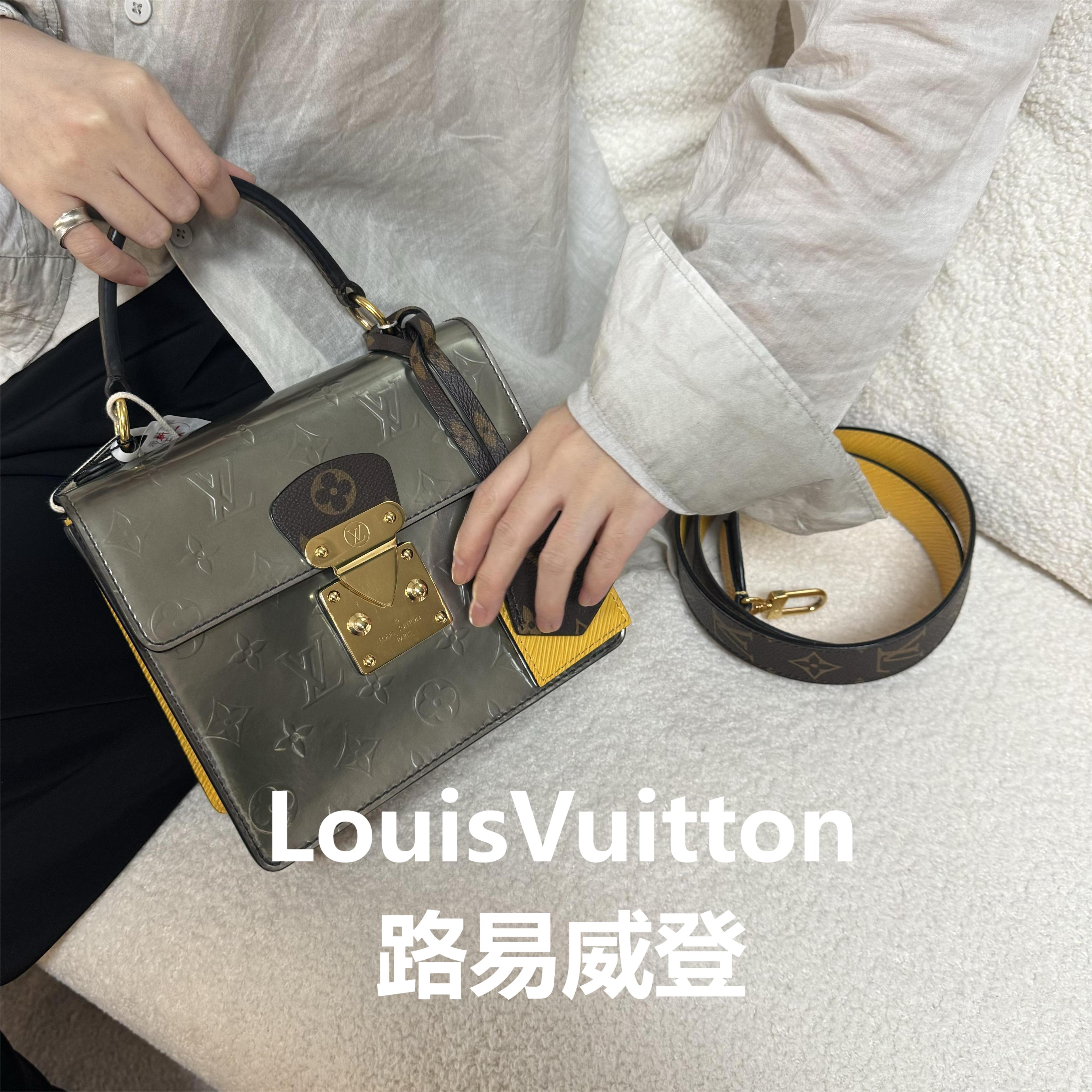 95新 LouisVuitton/路易威登 银灰印花漆皮包/甜甜在总仓/00507
