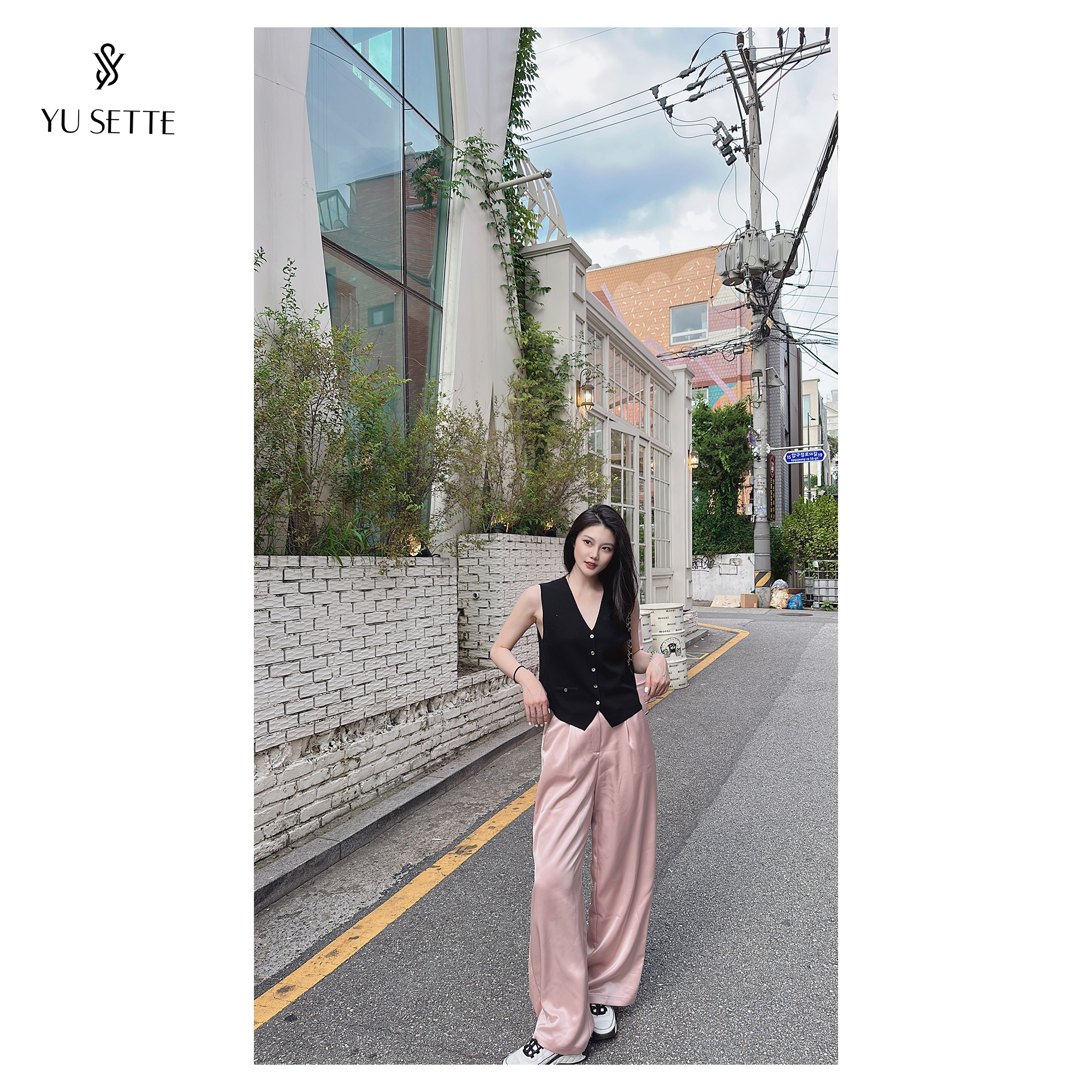  遇儿推荐【莫琳小姐】黑白两色气质好看百搭马甲20230187