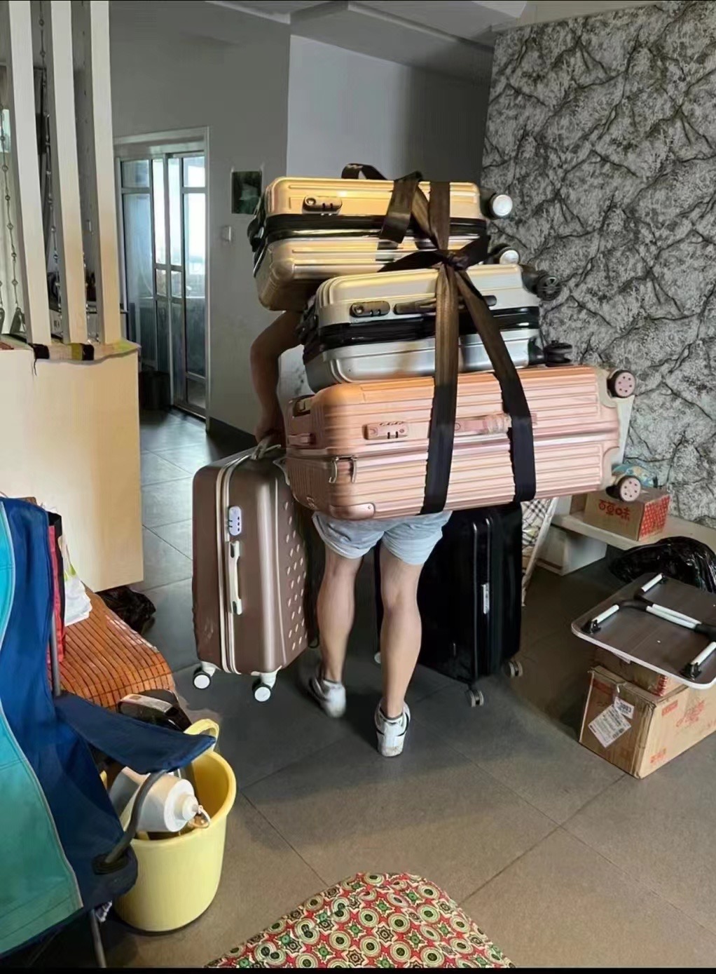 休闲舒适简单职业女包