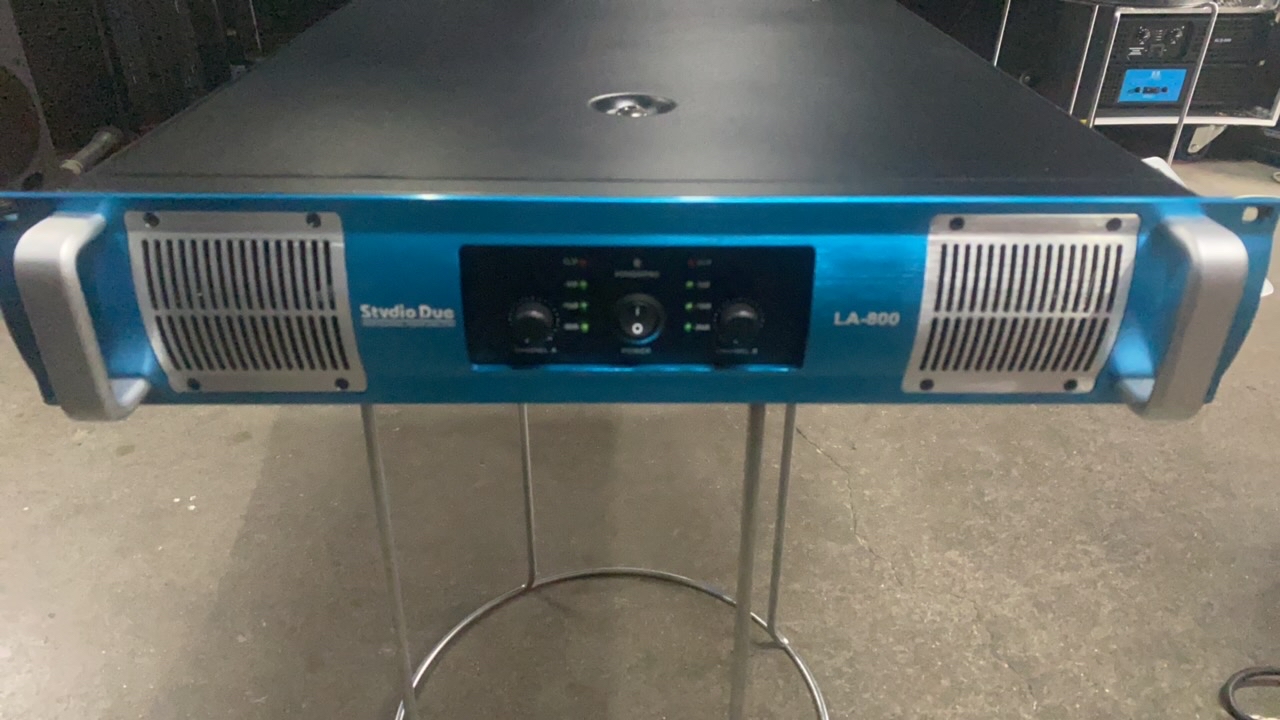 天工专业功放LA-800（不包邮）新