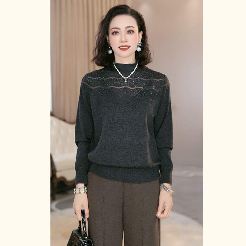 妈妈秋季针织衫毛衣中年秋冬洋气内搭上衣中老年女装打底衫