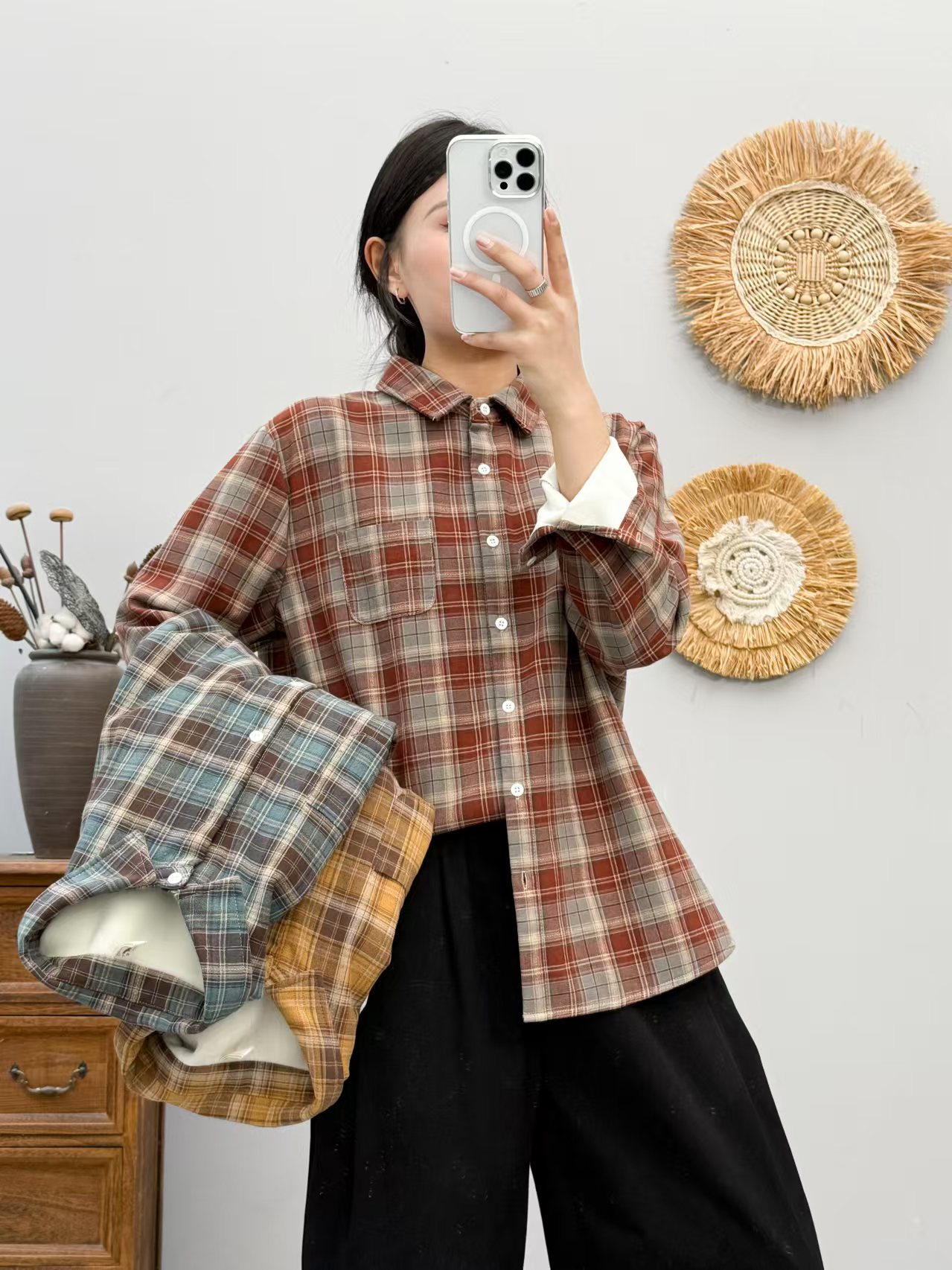 【加绒加厚】女士格纹衬衫长袖打底衫休闲百搭宽松大格子