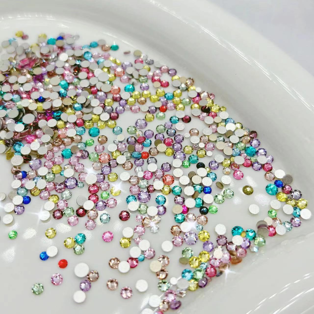 新款K9平底圆混尺寸高品爆闪美甲钻混颜色DIY美甲饰品