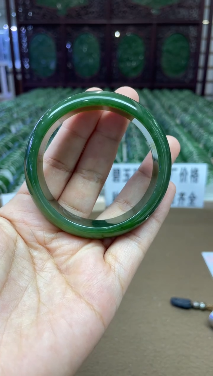 【闪购商品】和田玉（碧玉）手镯未镶嵌俄罗斯碧玉