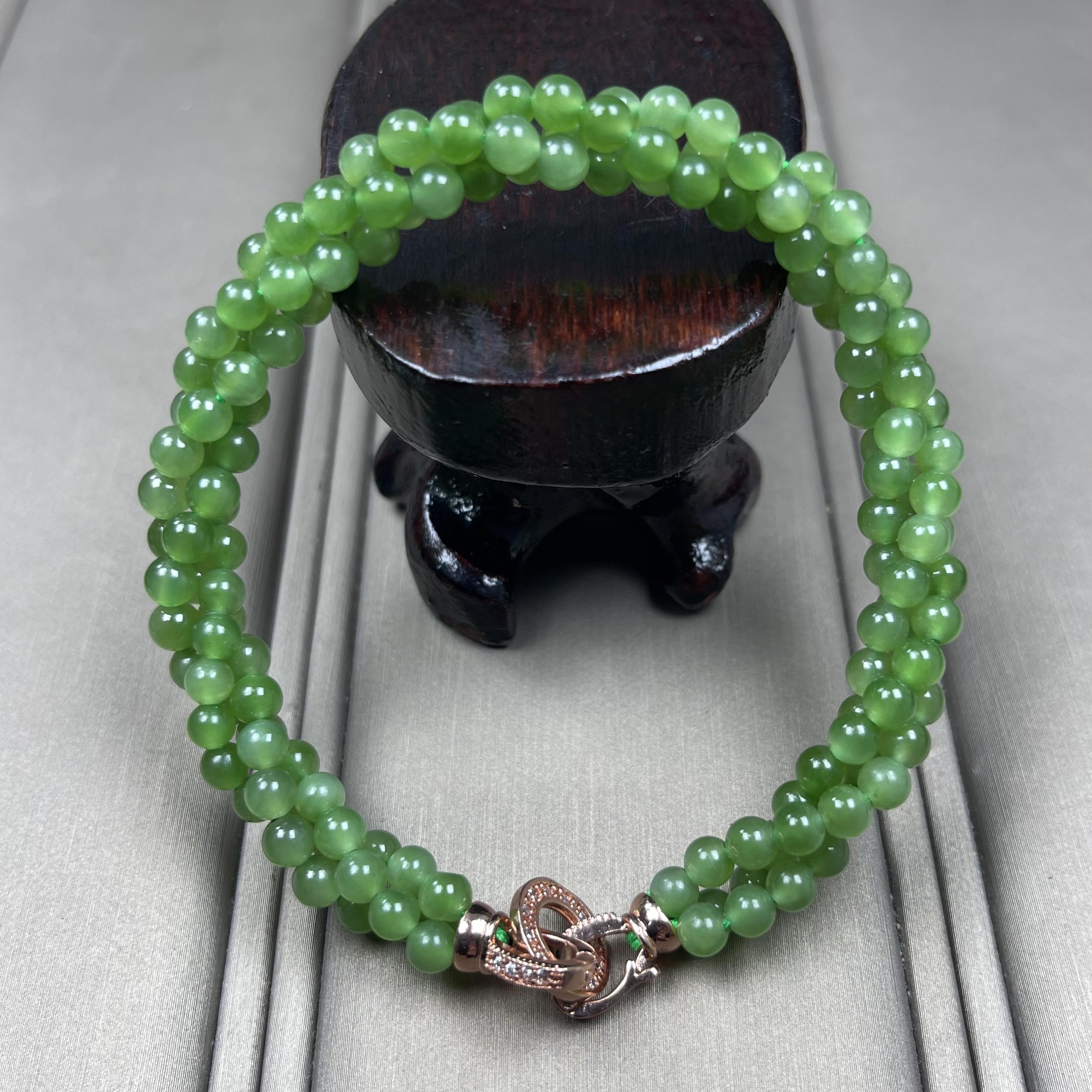 天然和田玉苹果绿碧玉4mm麻花扭扭手链一物一证