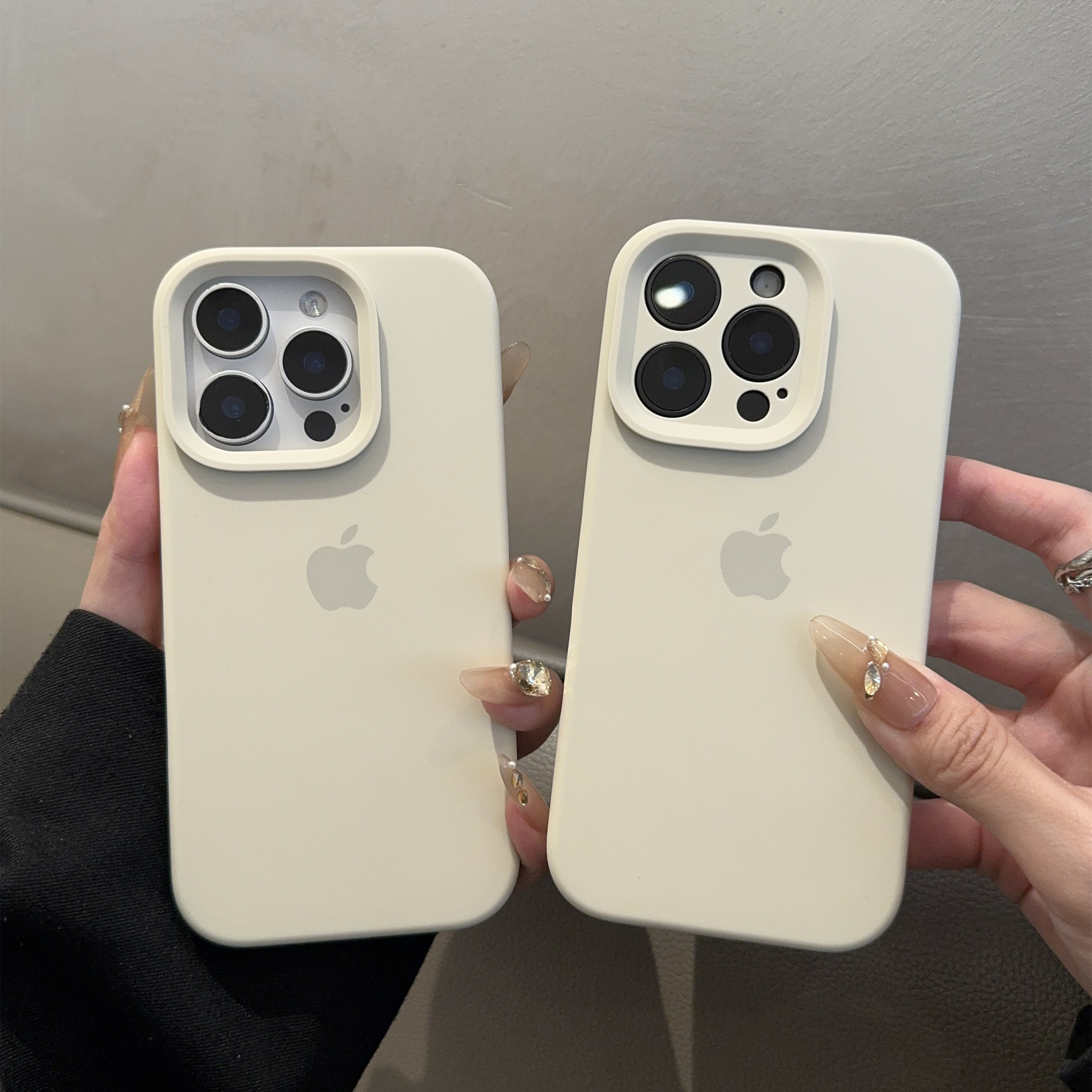 古董白适用苹果16promax手机壳14液态硅胶iphone14简约13纯色1211