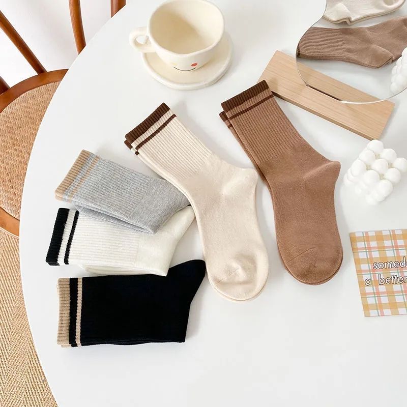 秋冬款中筒袜子条纹学生白色袜子女潮袜女女士韩版女袜黑色袜子女