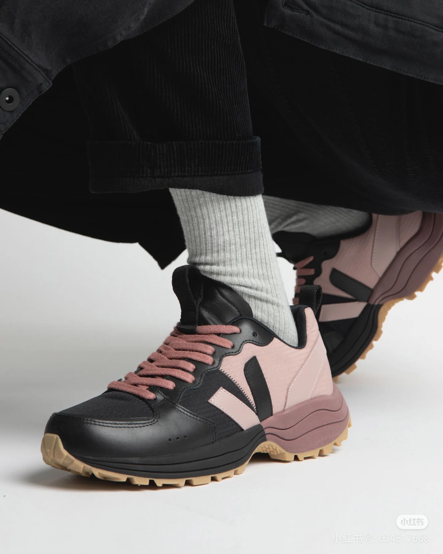 全新未使用  VEJA x Emir Shiro联名经典撞色休闲鞋/VABS00079