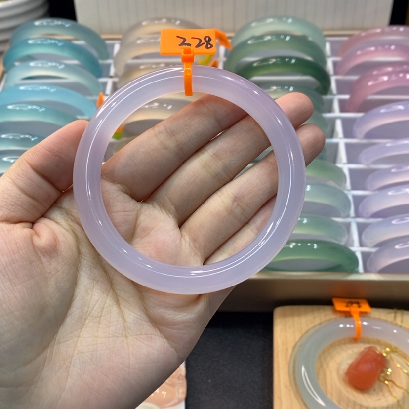【闪购商品】玛瑙/玉髓手镯未镶嵌L****1