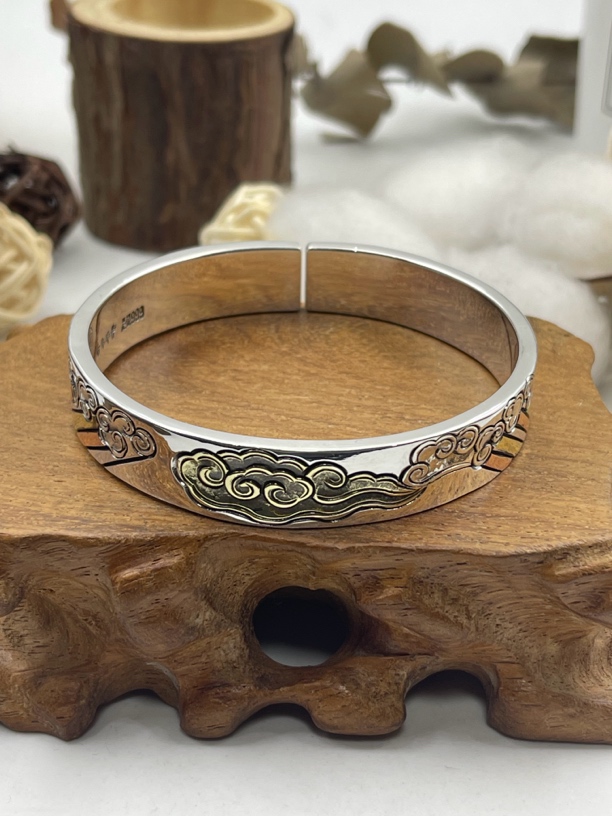 足银手镯 平面浮雕祥云点铜手镯时尚大气经典个性实心手工