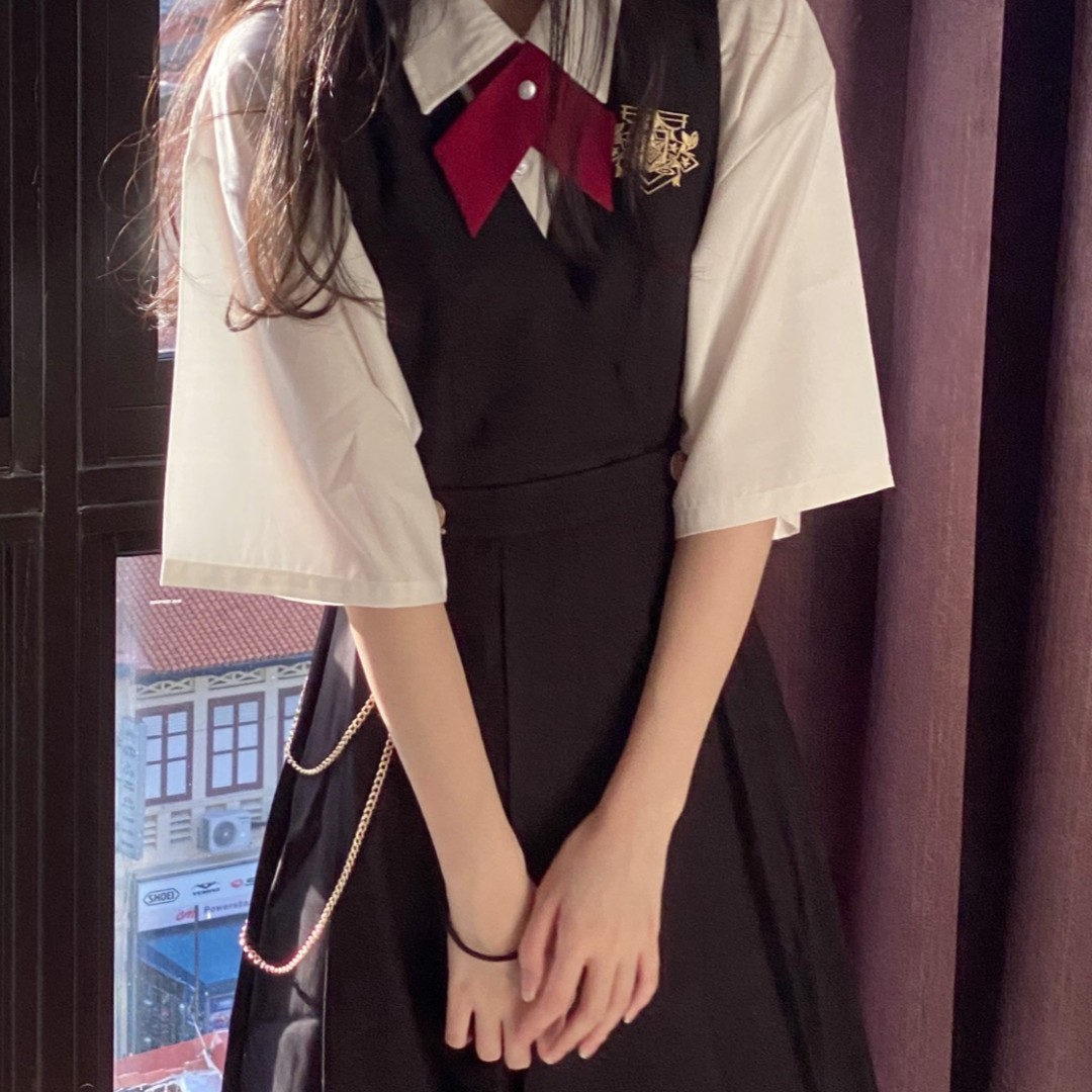莺莺家【直播专享】高品质女装样衣尾货微瑕不退换介意慎拍无运费险