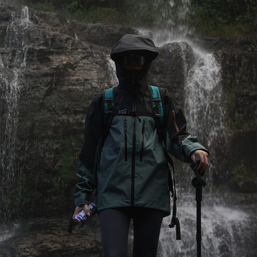 【水神】台州鸟阿尔法SV7代全压胶硬壳冲锋衣男女防风防水瀑布登山