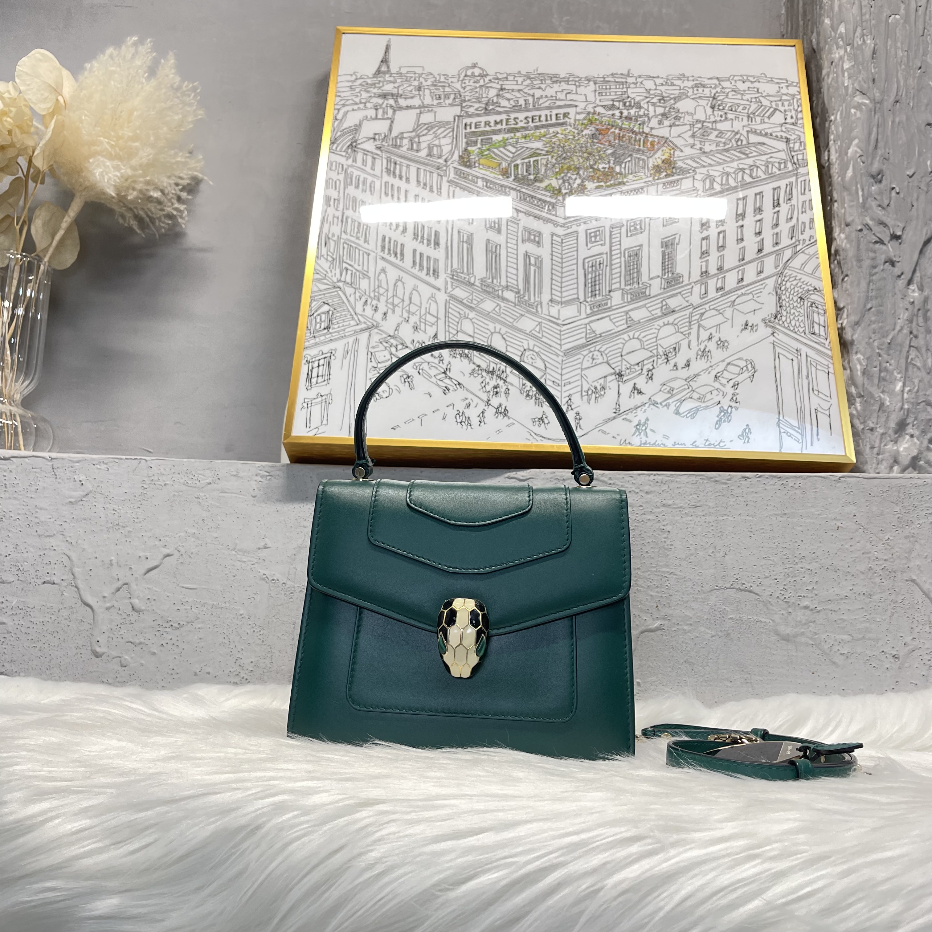 95新 BVLGARI/宝格丽 何为奢侈/ 蛇头包 手提风琴款 祖母绿 