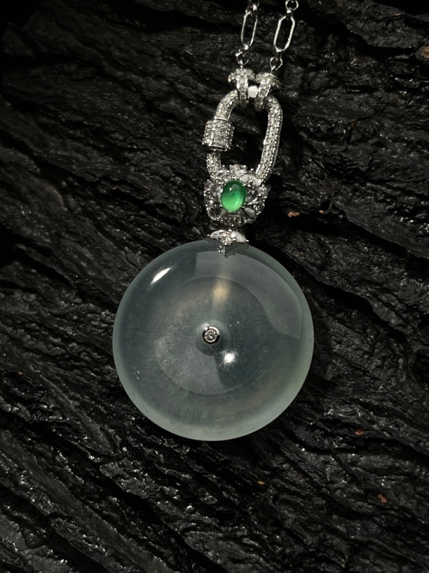 天然缅甸翡翠a货高冰种平安扣吊坠镶嵌18k金扣头伴钻