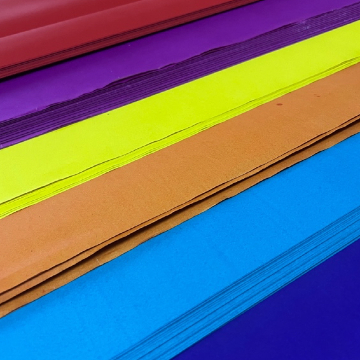 大张白底单面五色纸五彩纸加厚广告宣纸手动剪纸书法对联红纸