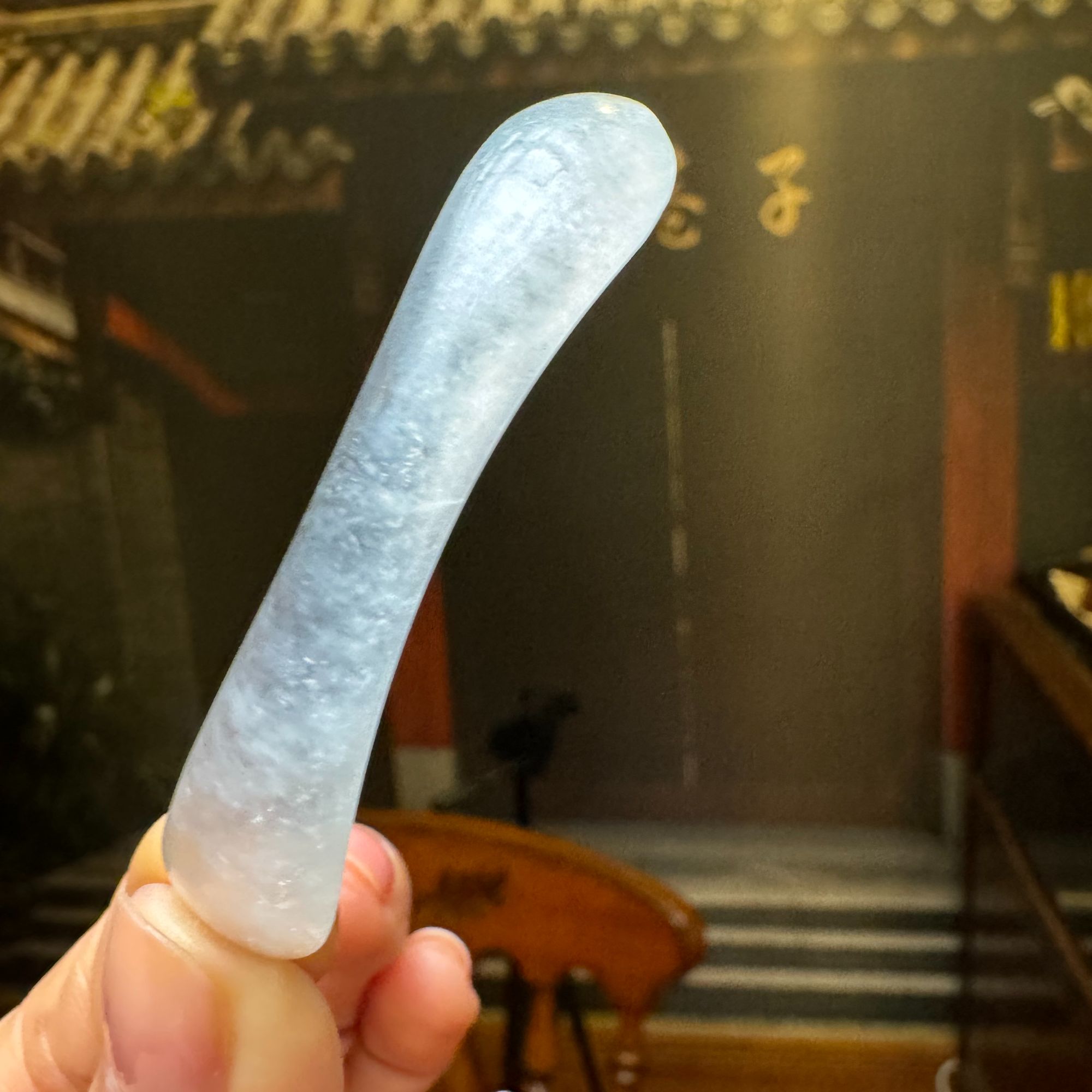 高冰飘雪老发簪起光