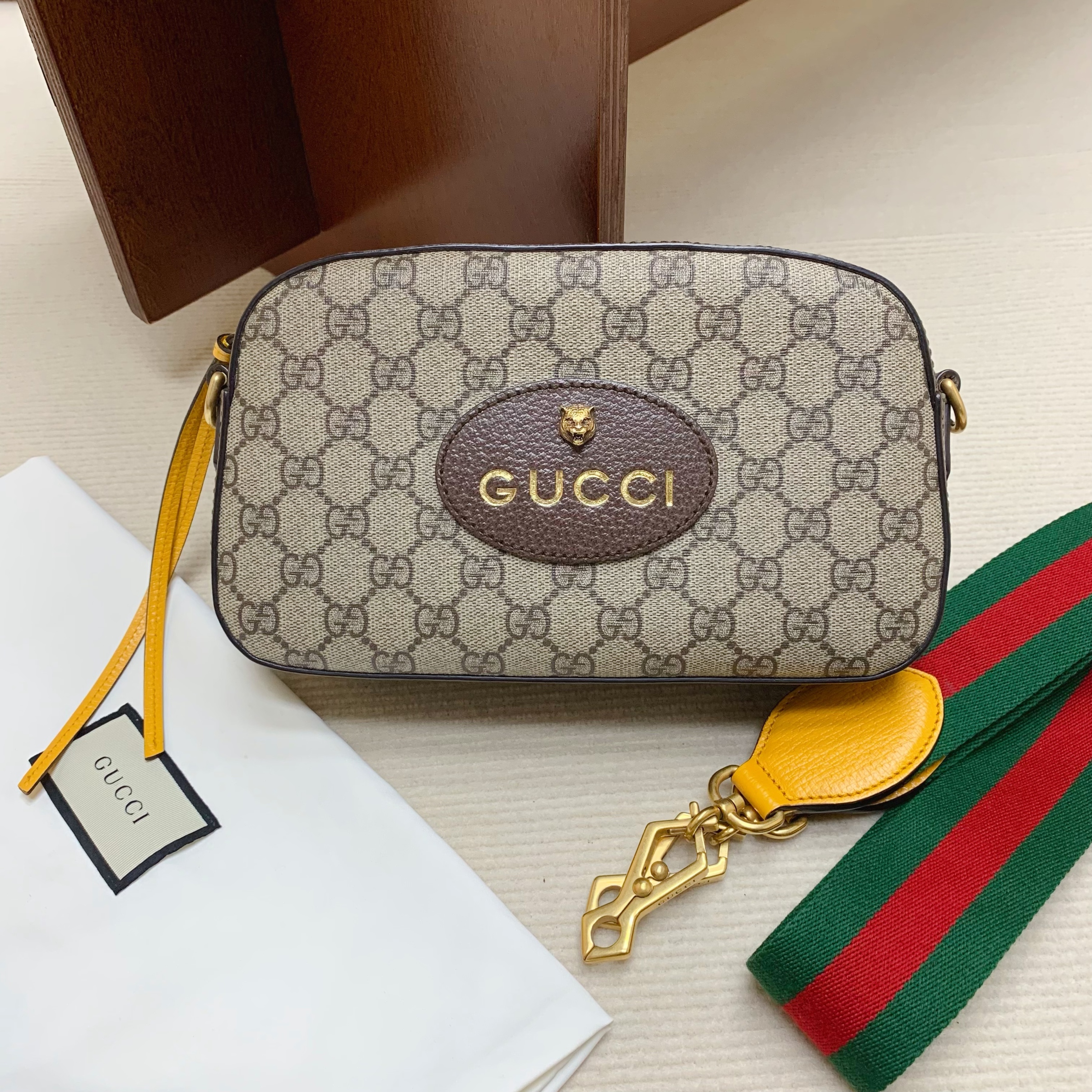 95新 GUCCI/古驰 【98新】gucci 虎头相机包新款在售  5596