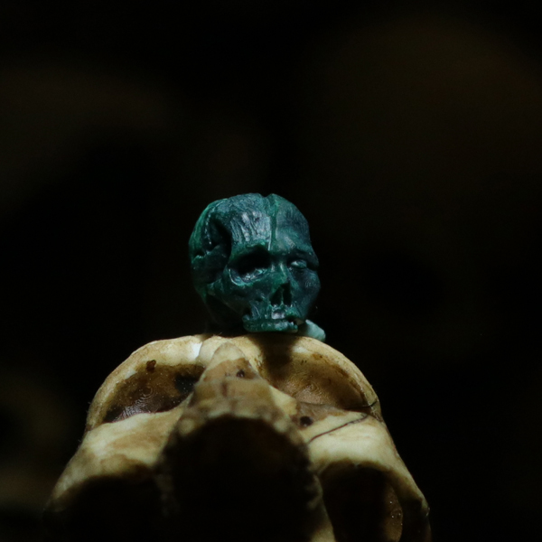 众妙造办-孔雀石-半佛-文玩-配饰-精雕-天然无忧化-手工-顶珠腰珠