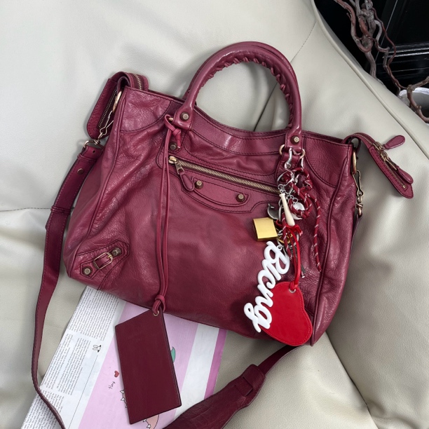 95新 Balenciaga/巴黎世家 红色35中号机车单肩斜挎包