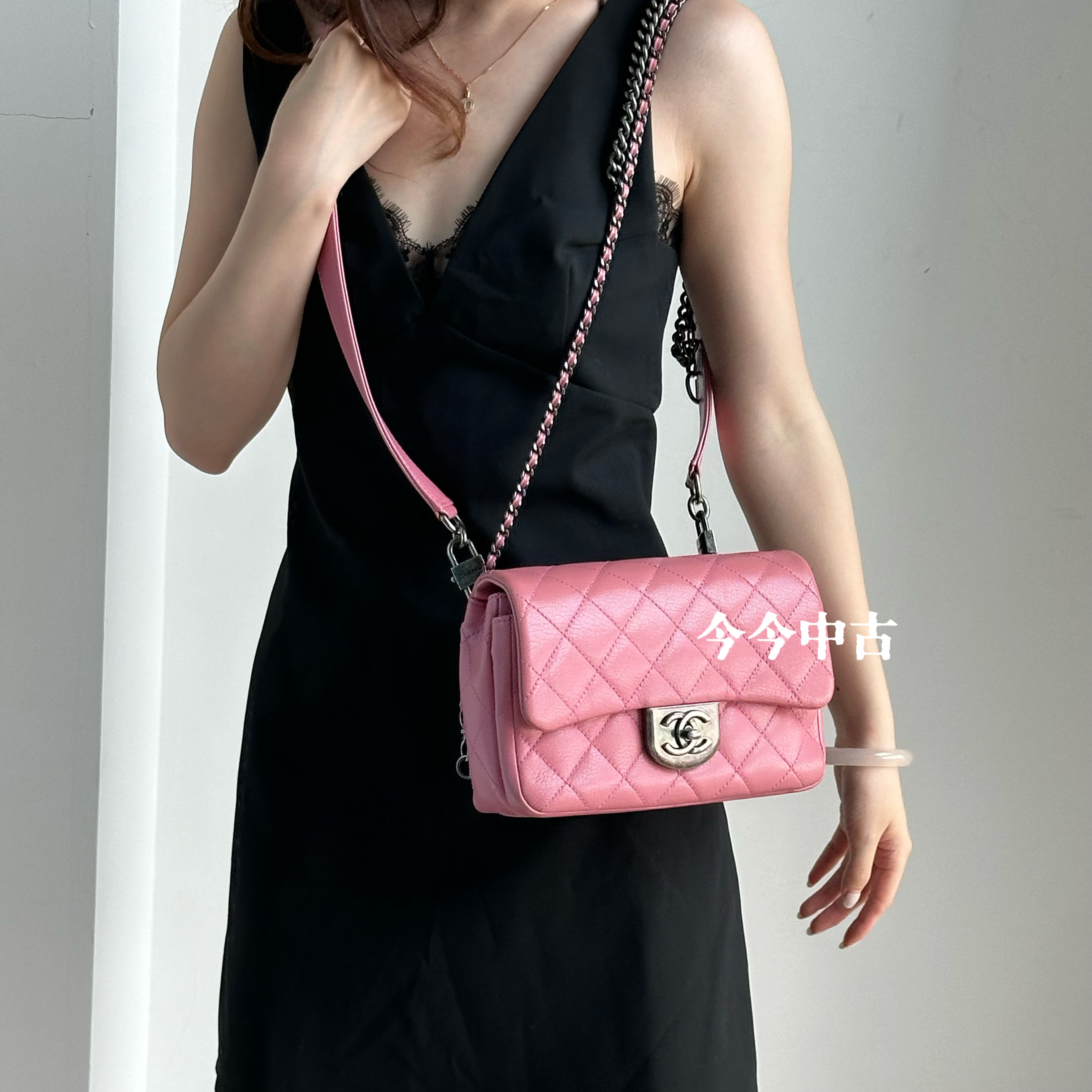 95新 Chanel/香奈儿 粉色香奈儿cf链条单肩腋下包