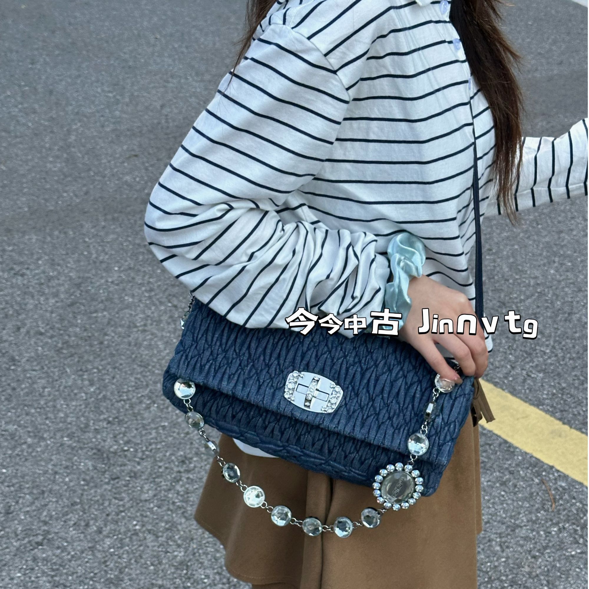 95新 MIU MIU/缪缪 褶皱牛仔小号宝石单肩斜挎包 063682