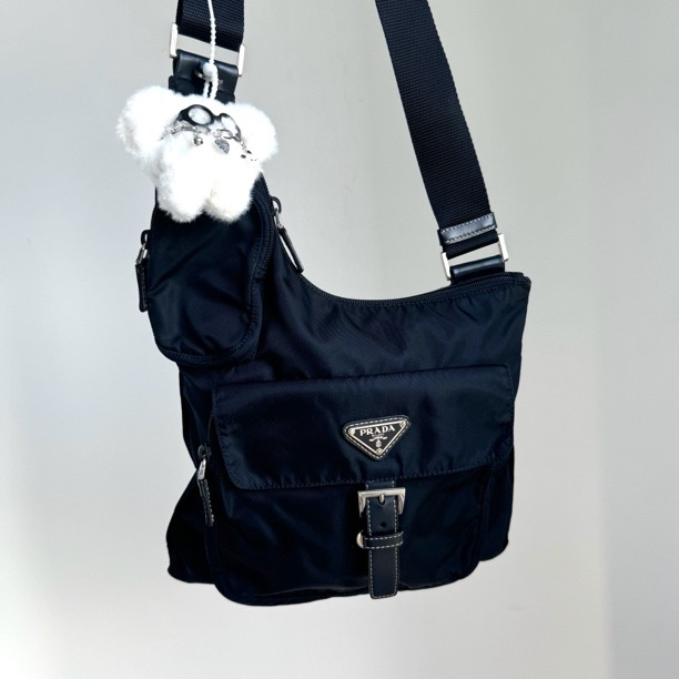 95新 Prada/普拉达 深蓝色降落伞机车斜挎包
