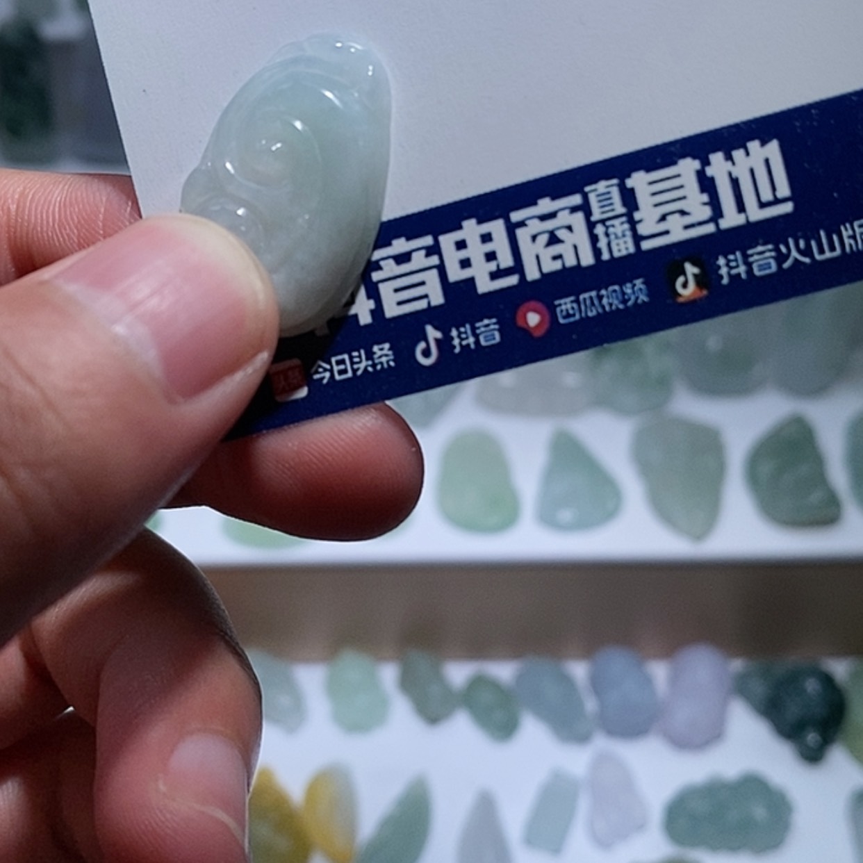 【闪购商品】翡翠颈饰18K金镶嵌?****?