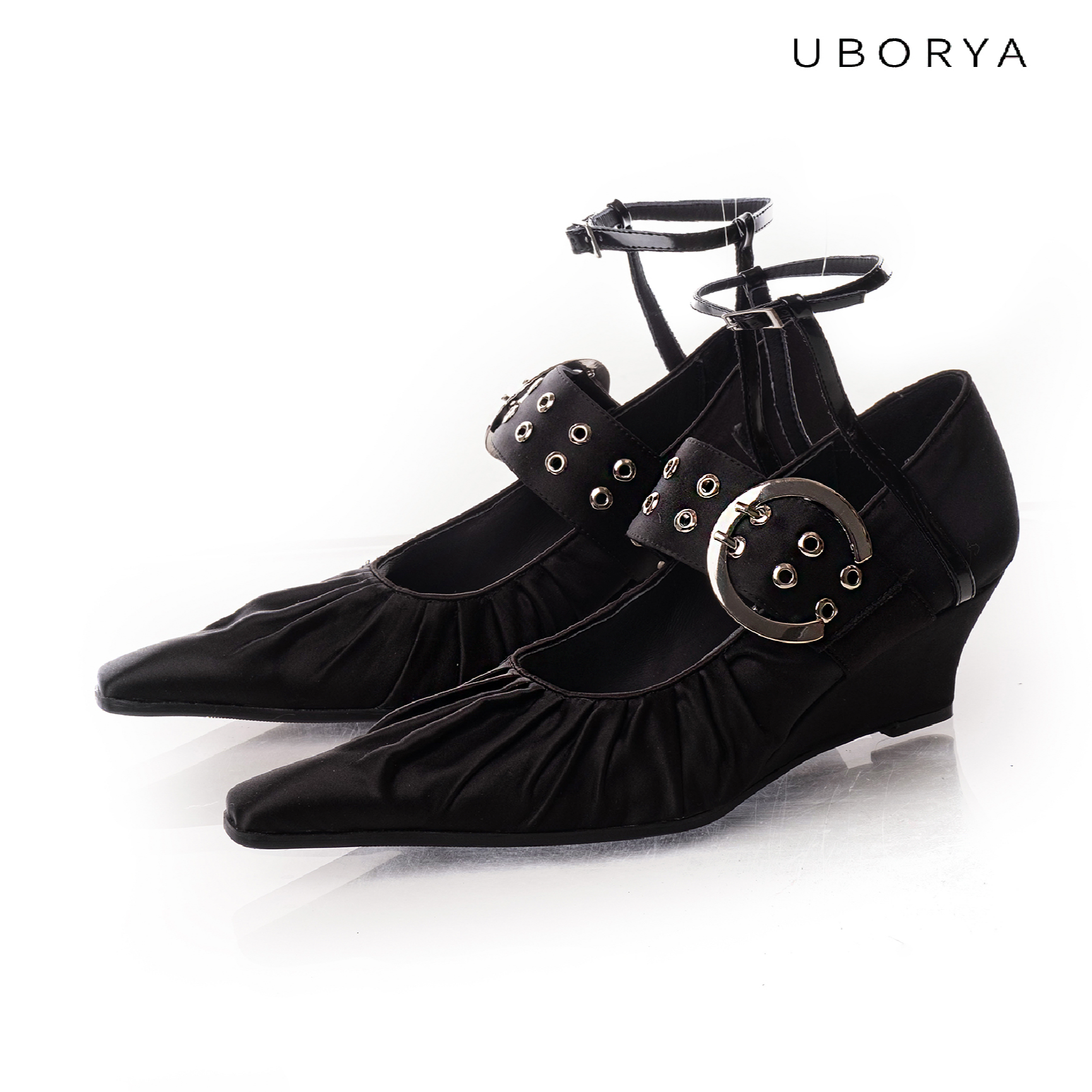 年终大促UBORYA设计师原创/呆滞玛丽/尖头坡跟单鞋女包头缎面