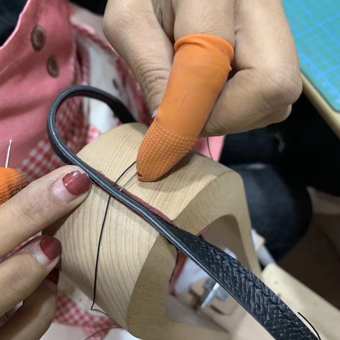 时尚女包特价款  百搭手工包