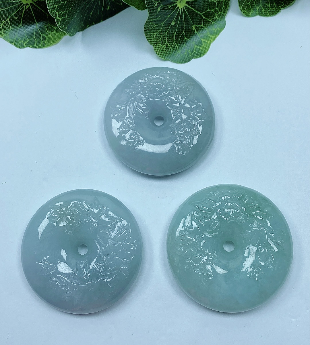 翡翠雕花扣吊坠挂件