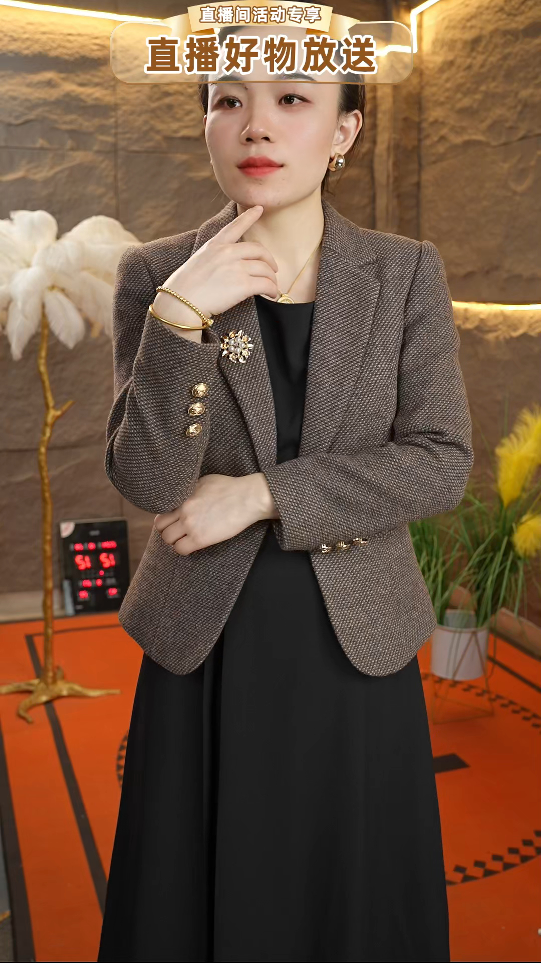 含羊毛毛呢小个子短款小西装外套女秋冬2024年新款气质女士西服