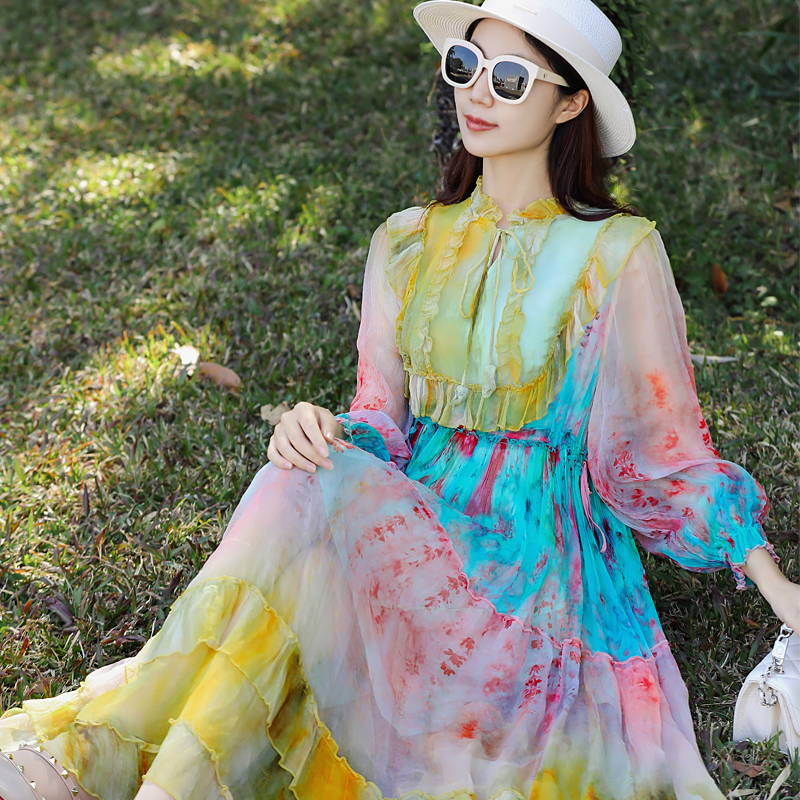 桑蚕丝连衣裙女高端轻奢宽松收腰显瘦时尚气质印花色沙滩真丝裙子