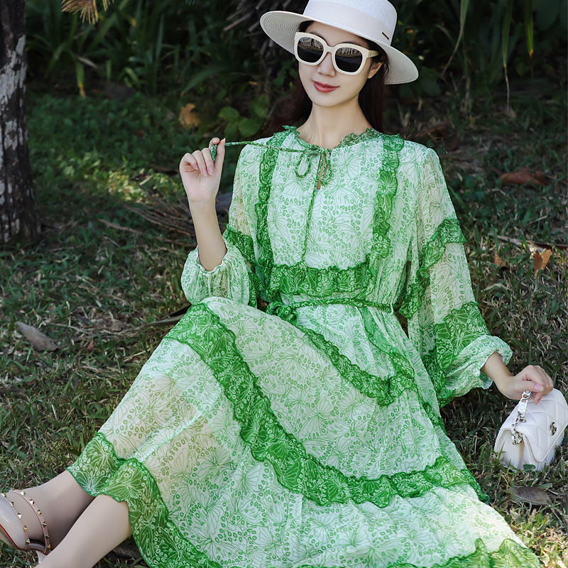 桑蚕丝连衣裙女装高端轻奢宽松收腰显瘦时尚气质印花真丝沙滩裙子