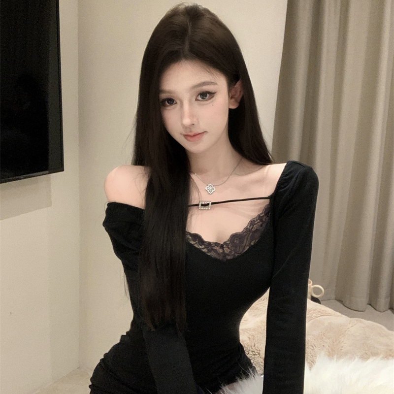 时尚蕾丝女款辣妹一字肩抓毛加绒长袖体恤2024秋季新款设计感上衣