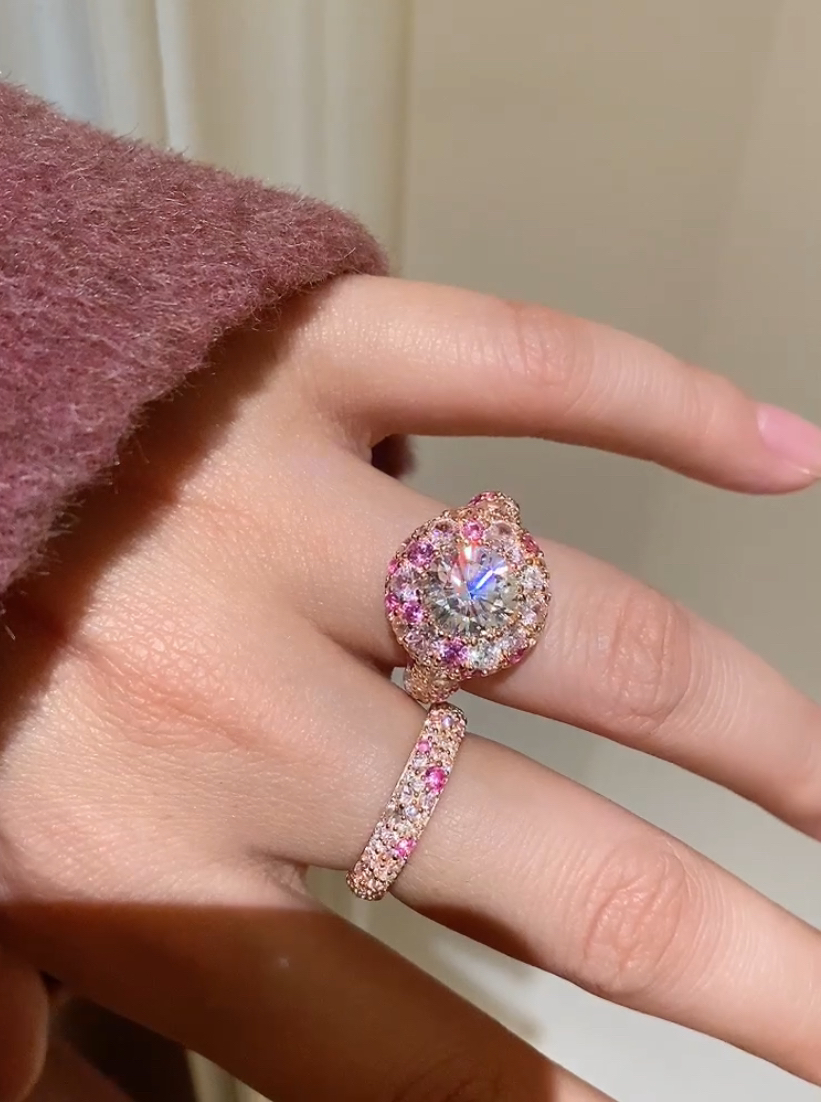 925银莫桑石戒指 多巴胺粉钻糖果戒指气质轻奢时尚少女紫色设计师