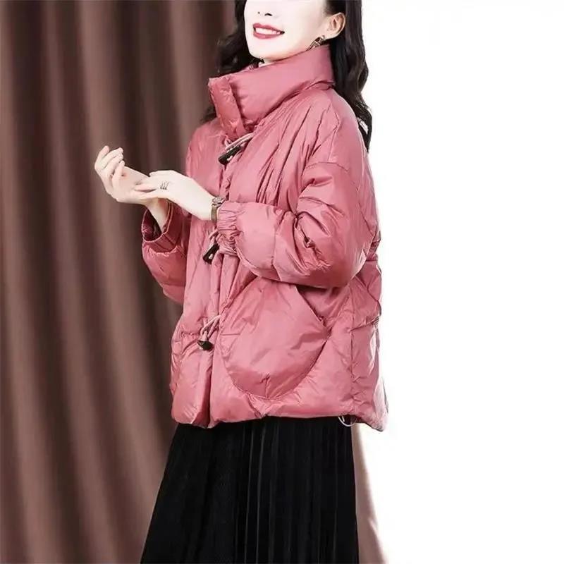 羽绒棉服羽绒服短款女20232冬装新款时尚牛角扣宽松复古立领时尚