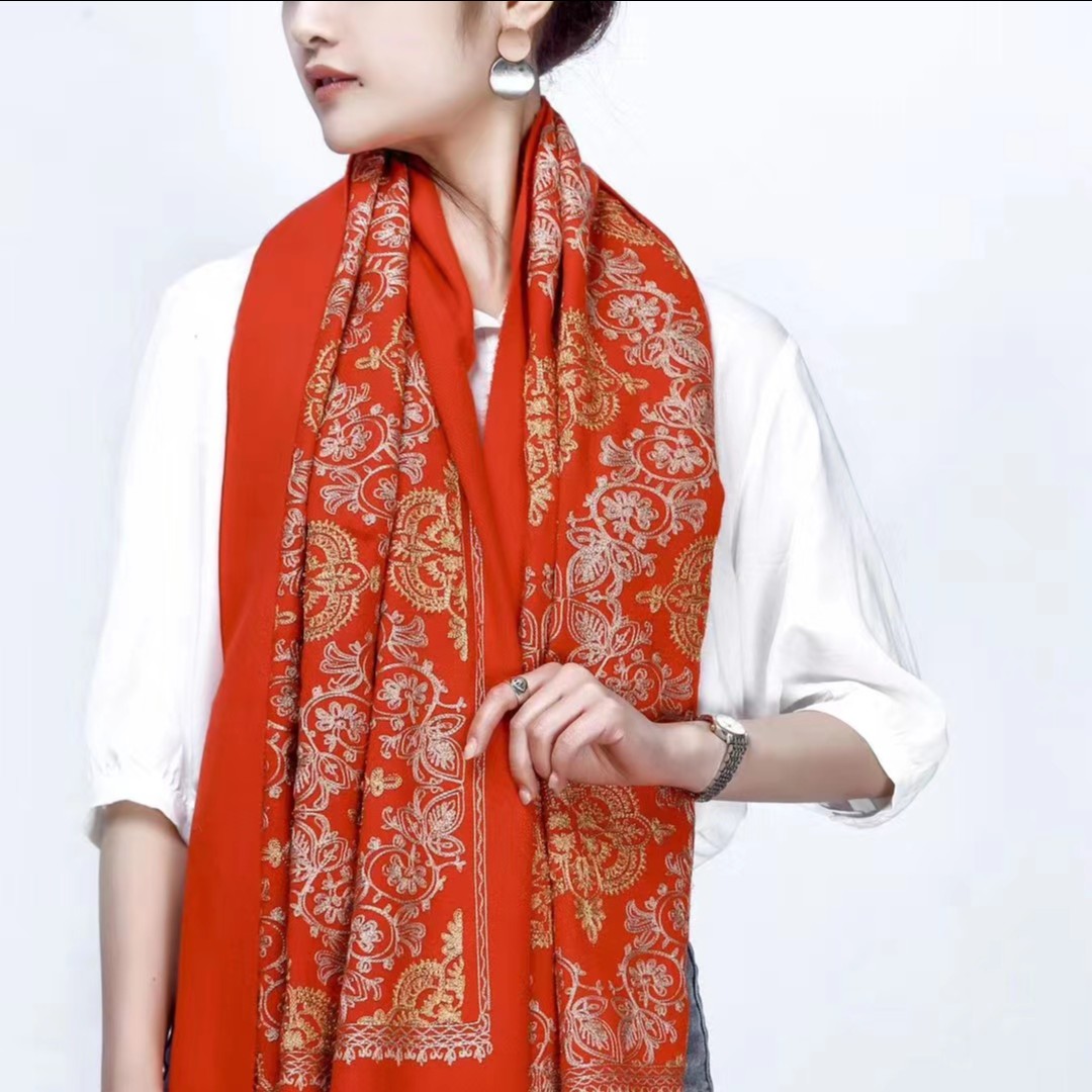 内蒙古厂家直邮民族风70*2 米加厚保暖围巾披肩两用