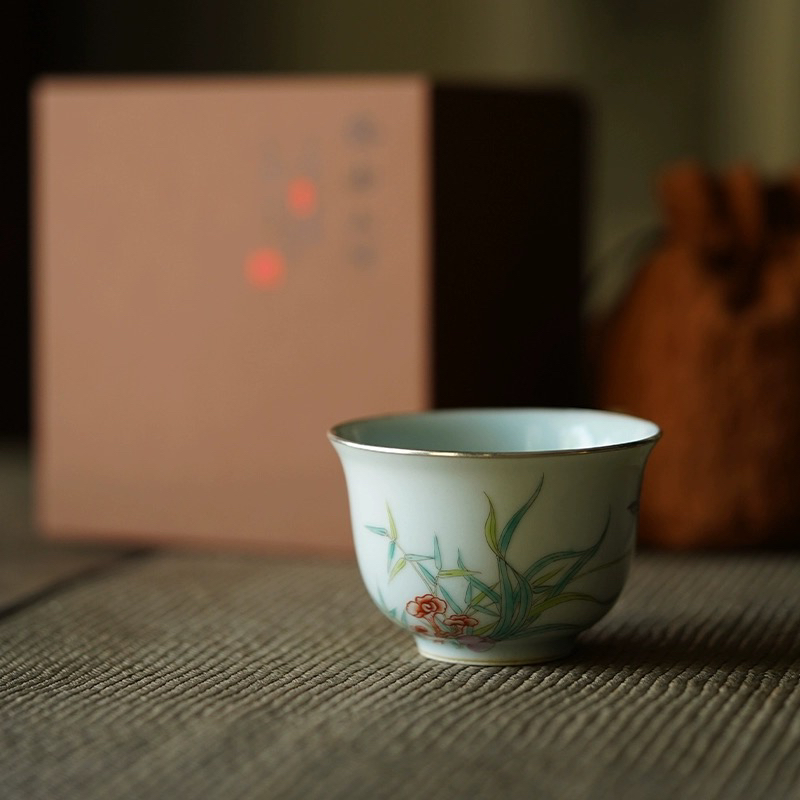 【云由山坊】手绘粉彩凌波仙子银口主人杯