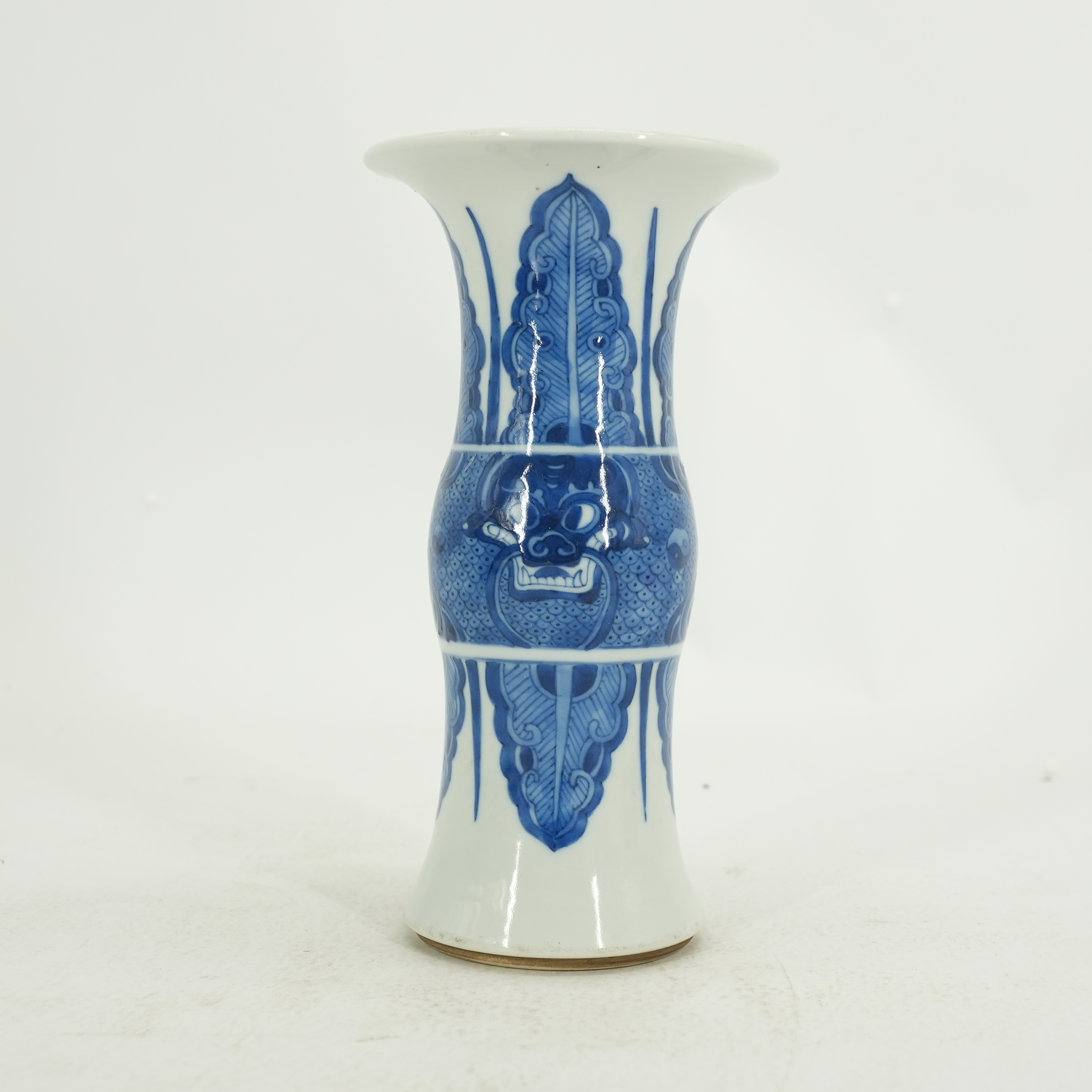 (AD6)2XDY1231148清中期青花蕉叶瑞兽纹花觚 古董瓷器