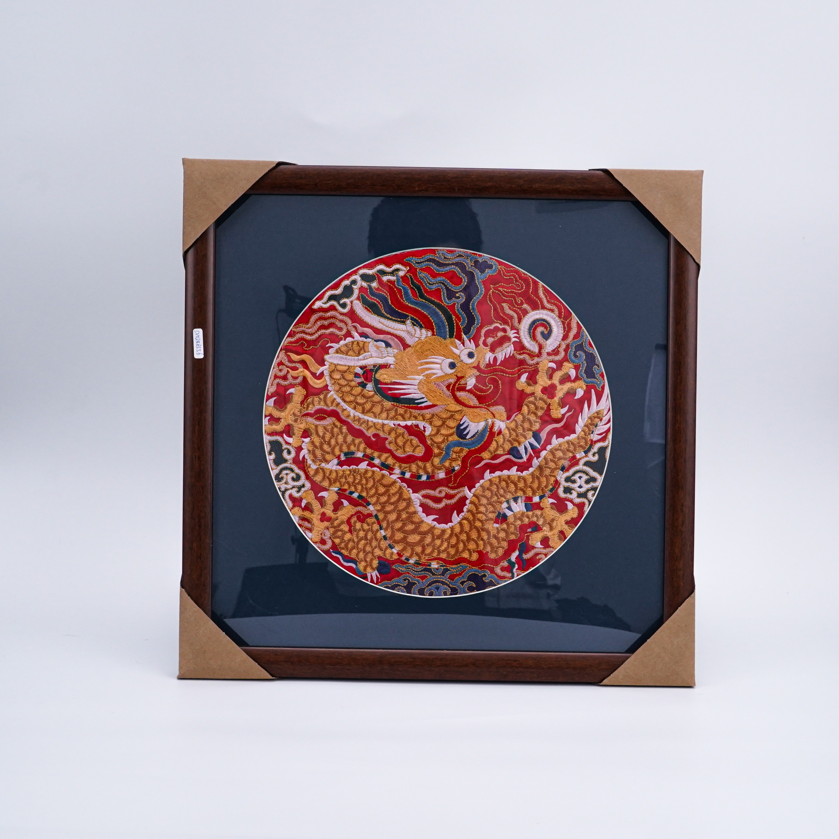 (AC7)D10246563民国红底金龙升龙纹团补刺绣