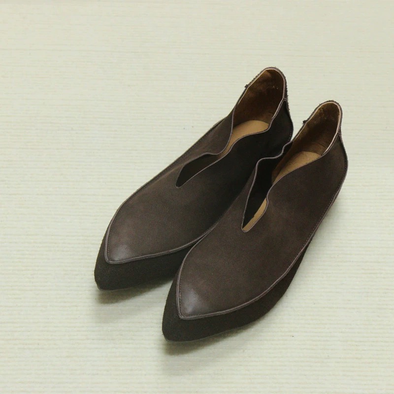 11298-6A牛皮尖头中口套脚女单鞋
